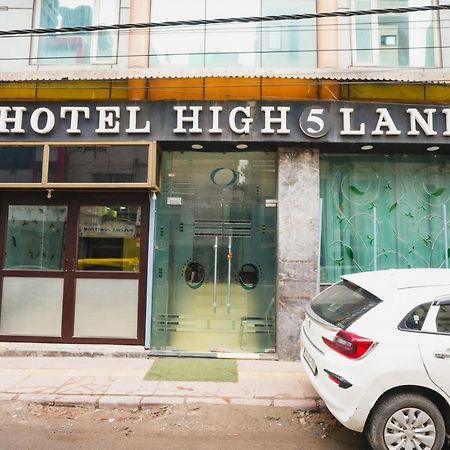Hotel High 5 Land Дели Экстерьер фото