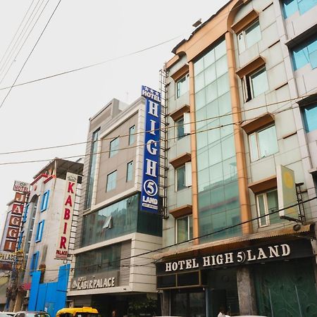 Hotel High 5 Land Дели Экстерьер фото